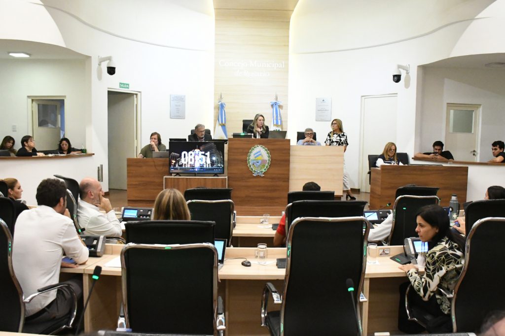 En sesión ordinaria el Concejo aprobó 119 expedientes