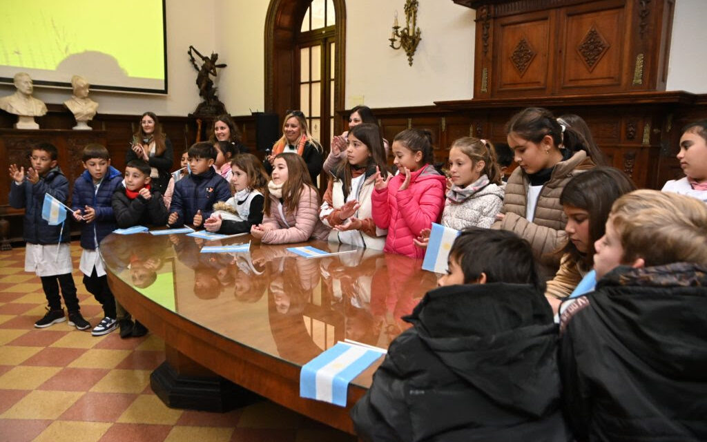 Convocatoria a escuelas para visitar el Concejo