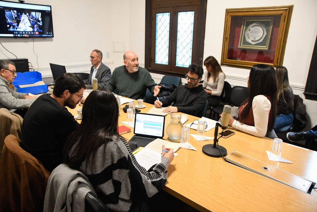 Colocación de tanque cisterna comunitario