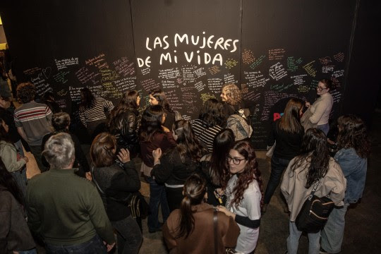 Maitena vuelve al CEC para despedir «Las Mujeres de mi Vida»