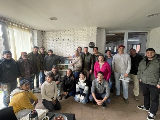 «Letras que nos encuentran»: comenzó el ciclo de charlas literarias en los refugios municipales