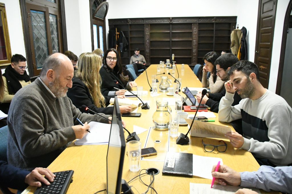 Provisión de agua, inspección a inmueble y pedido de informe
