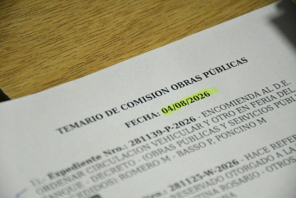 Dispensadores de bolsas para deposiciones de animales