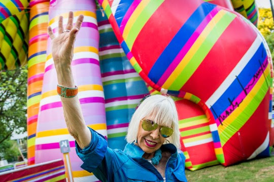 Marta Minujín inaugura su nueva obra ‘Escultura de los deseos’